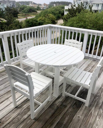 Traditional 5-Piece Dining Set (Low Back)